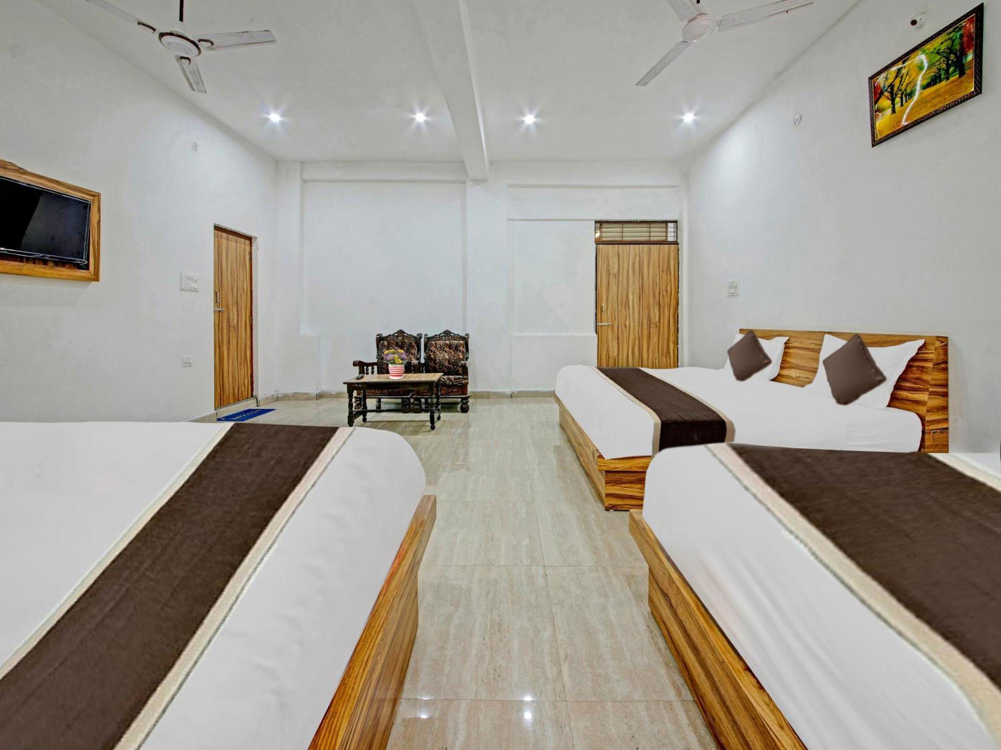 Hotel Kailasha Uttarkāshi Екстериор снимка