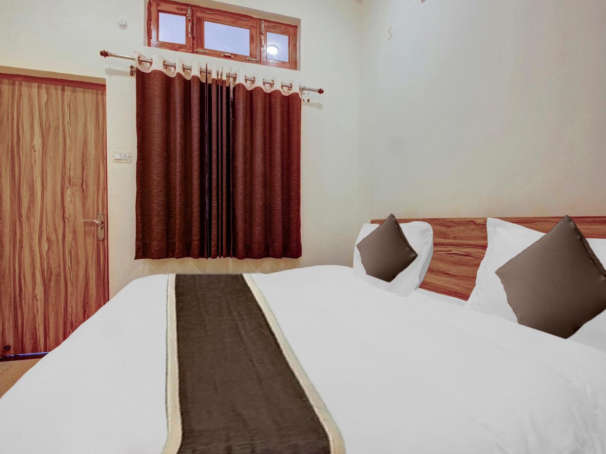 Hotel Kailasha Uttarkāshi Екстериор снимка